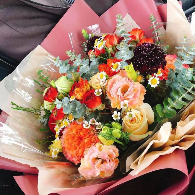 精致小花束引領女神節花卉消費新潮流